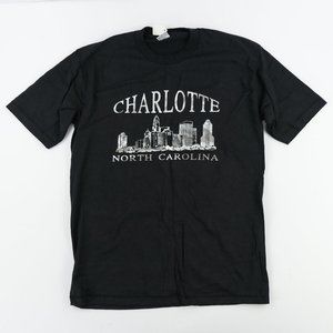 Vintage 90's Single Stitch Black Charlotte North Carolina Sz. Large Tourist Tee